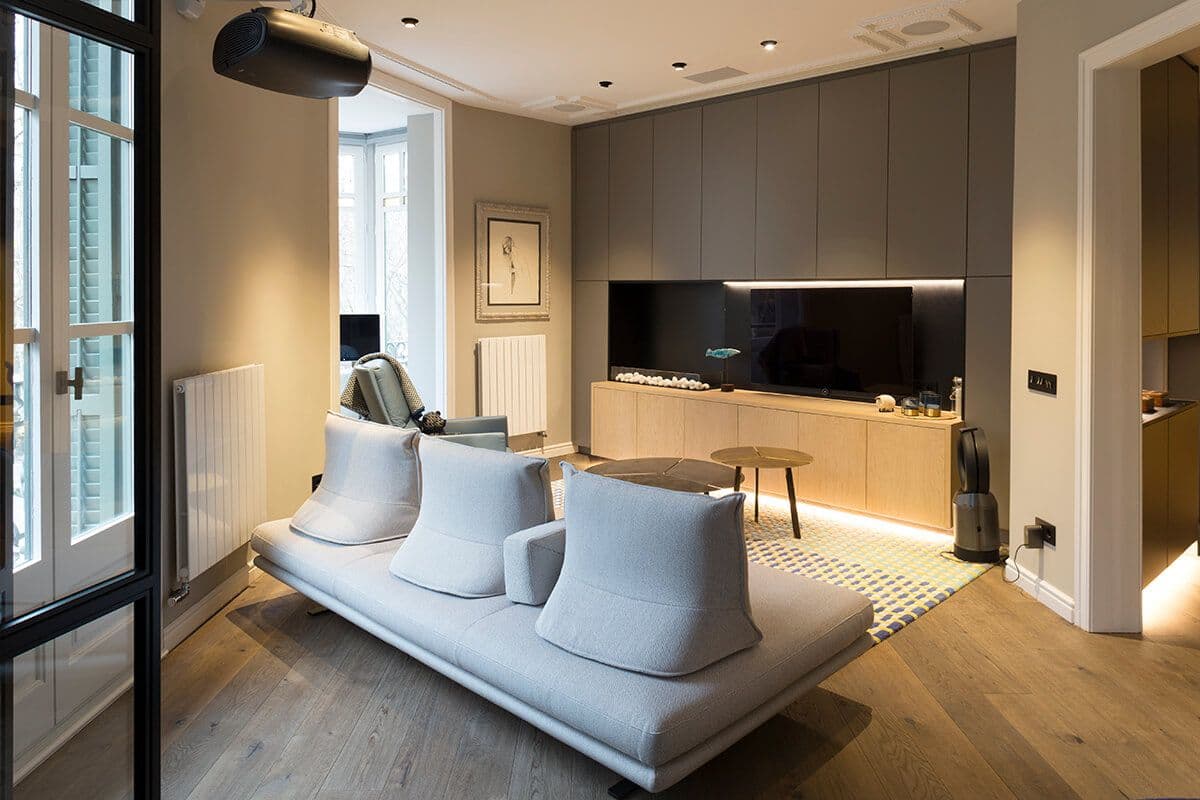 EVOLUTDESIGN talks about the EIXAMPLE, with CASA MOOD